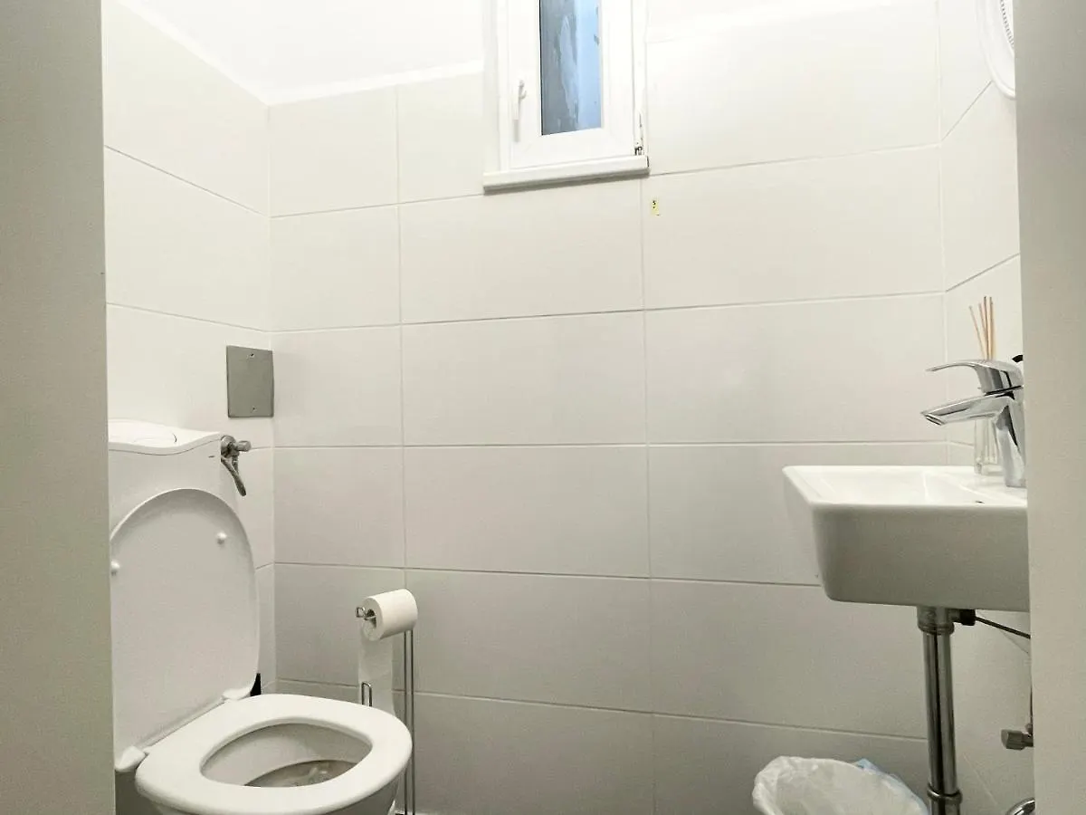 Premium Apartment Located At The Famous Vienna Kutschkermarkt Österreich