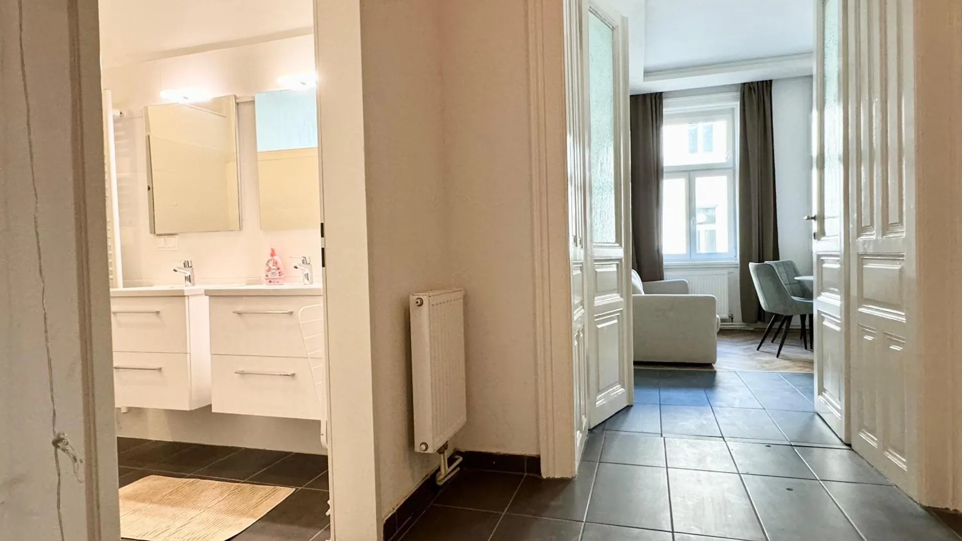 Premium Apartment Located At The Famous Vienna Kutschkermarkt