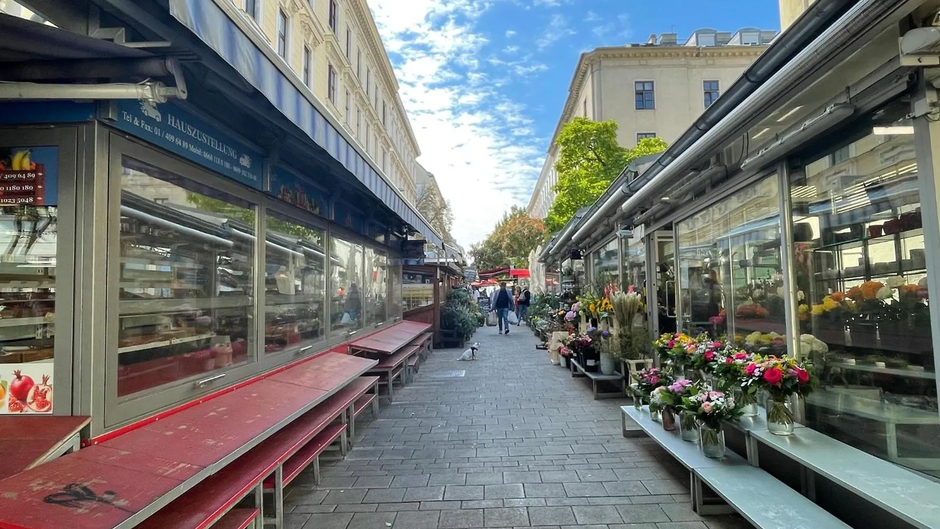 Premium Apartment Located At The Famous Vienna Kutschkermarkt Österreich